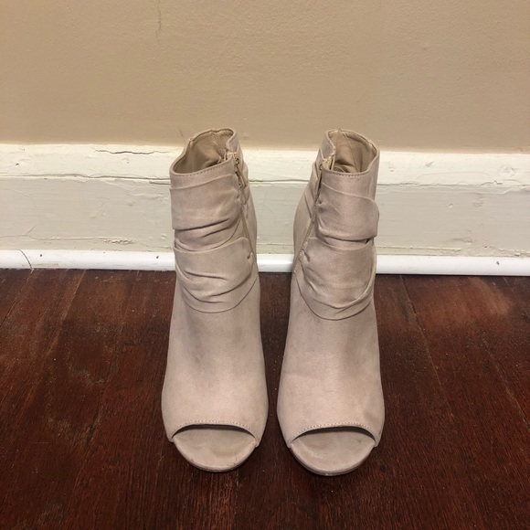 Tan Suede Heels - Picture 3 of 3